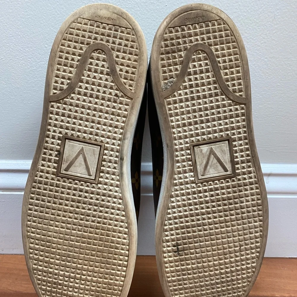 Authentic Louis Vuitton Sneakers - Picture 6 of 6